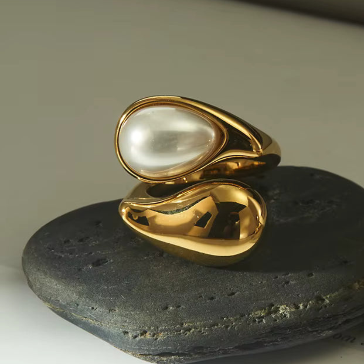 Maya Pearl Ring
