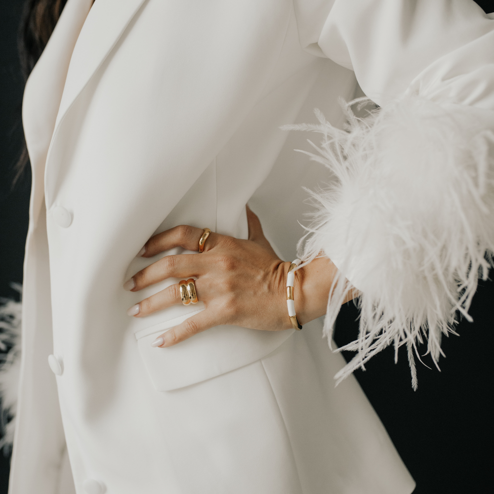 B_B_-_Waterproof_Jewelry_MAIN_Images-25_ed4537ef-1192-4567-98a8-123d025f805d.png