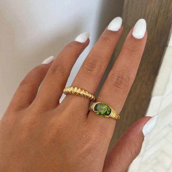 imgi_127_Beatrice_Ring.jpg